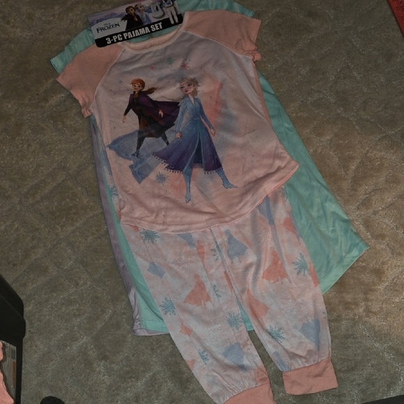(J27) Kids Pajama Set - Pink and Blue (FROZEN) - Picture 1 of 3